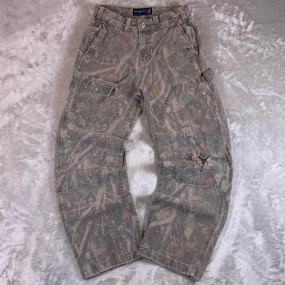 Abercrombie & Fitch Woodland Camo Double Knee Cargo Pants Men’s 28x30 Baggy